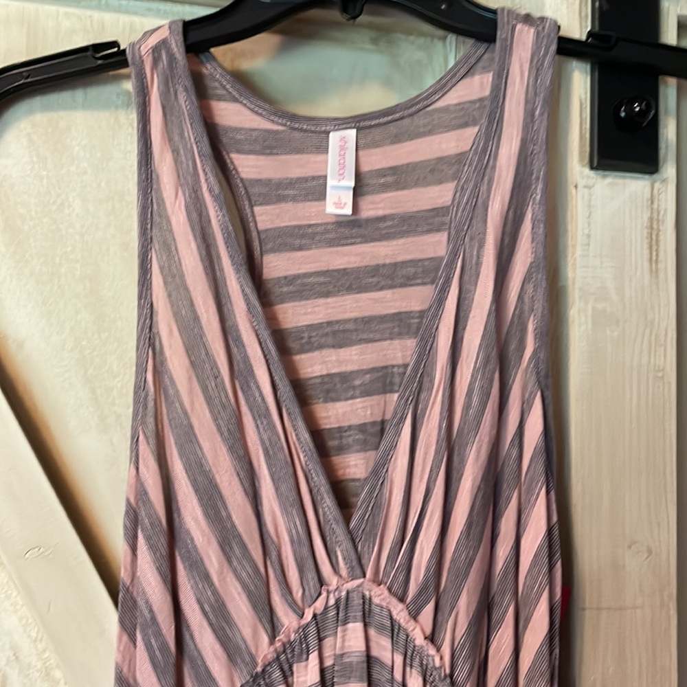 2/$14 Xhiliration AND Mossimo tanks. Pink and Grey. Size Large and Medium. New. - Picture 3 of 15